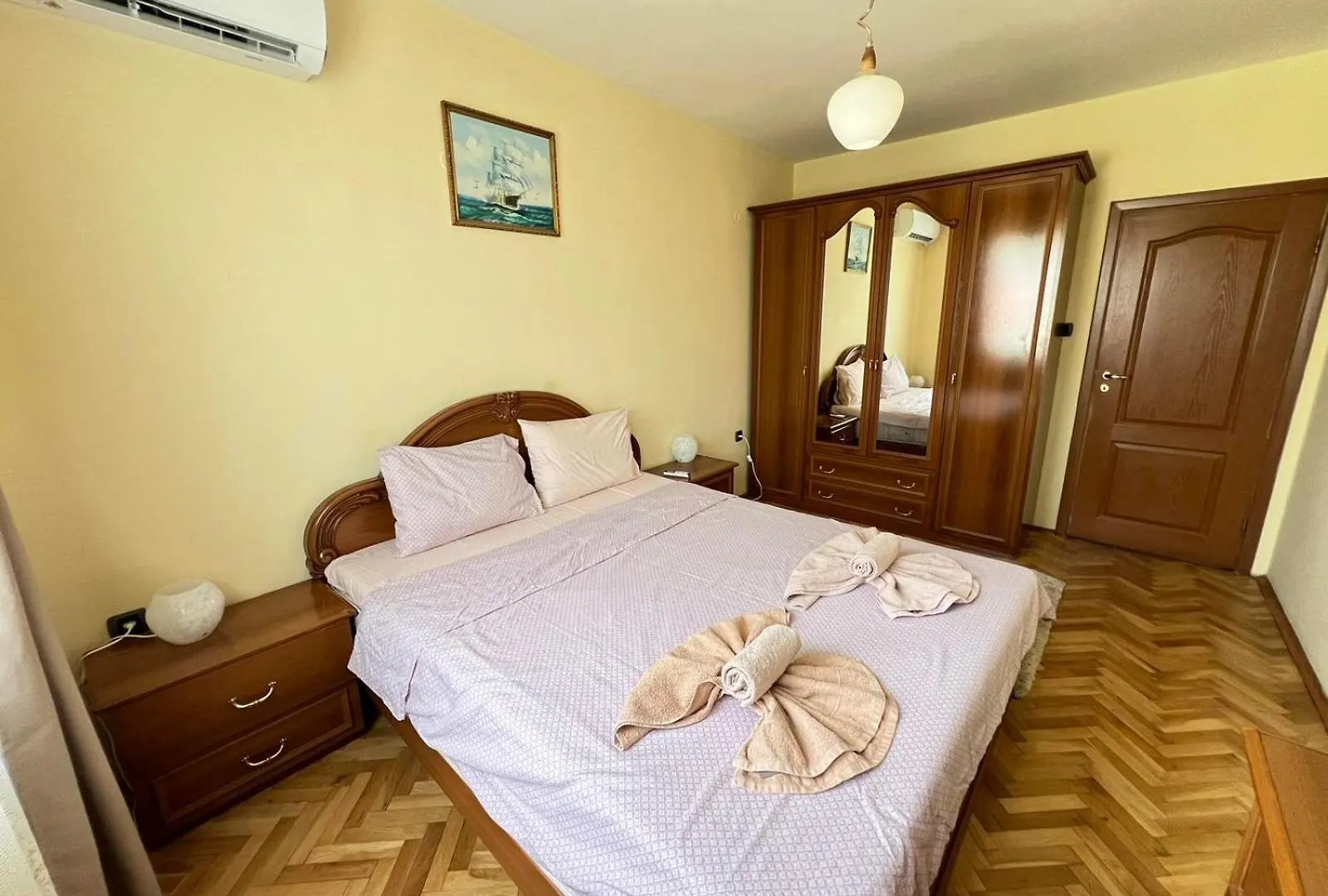 Lugano Couples Quiet Apt W Free Street Parking Sofia Bulgarien